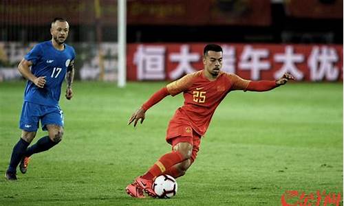 国足2-0胜菲律宾_国足2-0胜菲律宾基本锁定小组第二